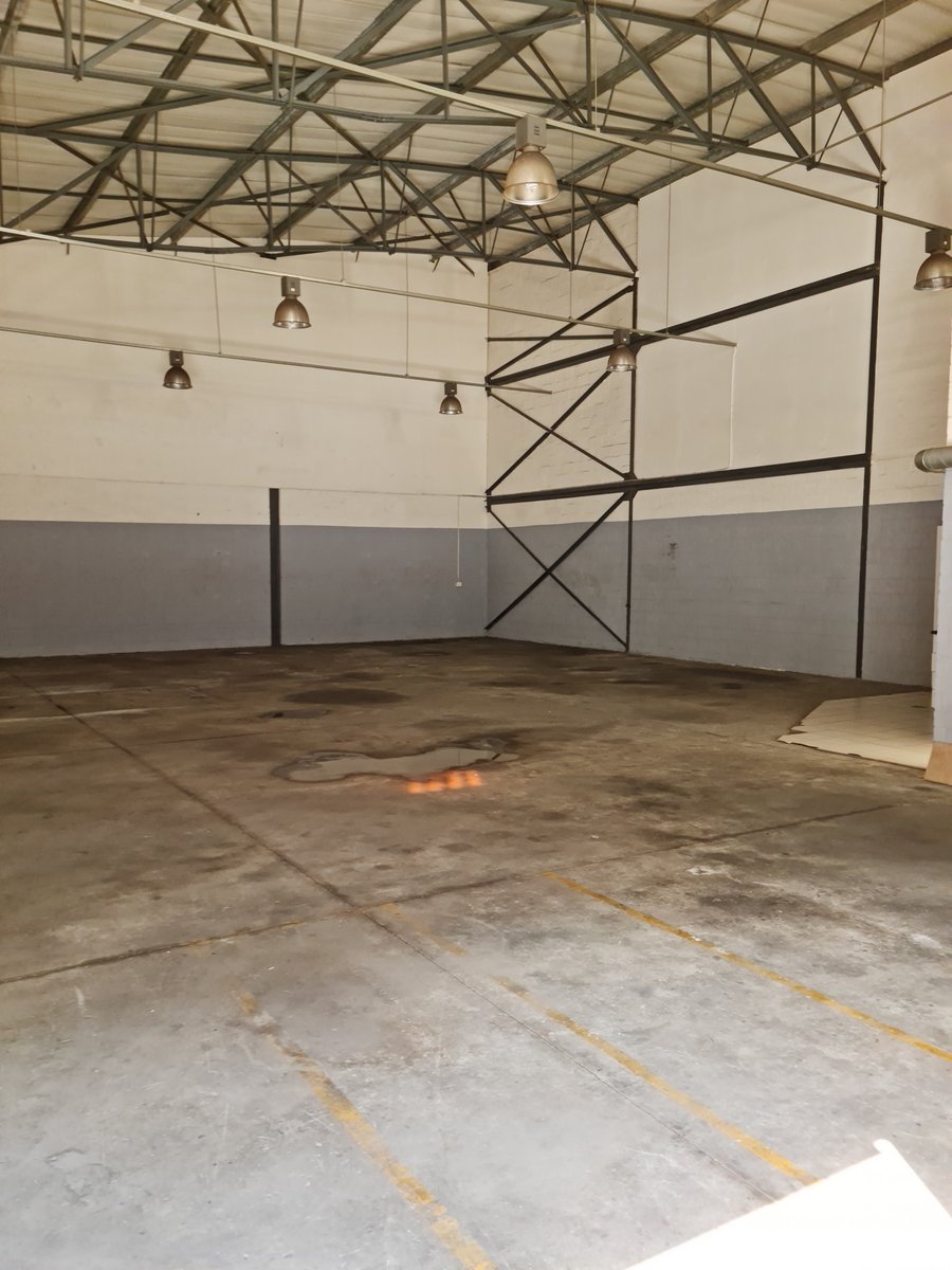 To Let commercial Property for Rent in Mall Interchange Western Cape